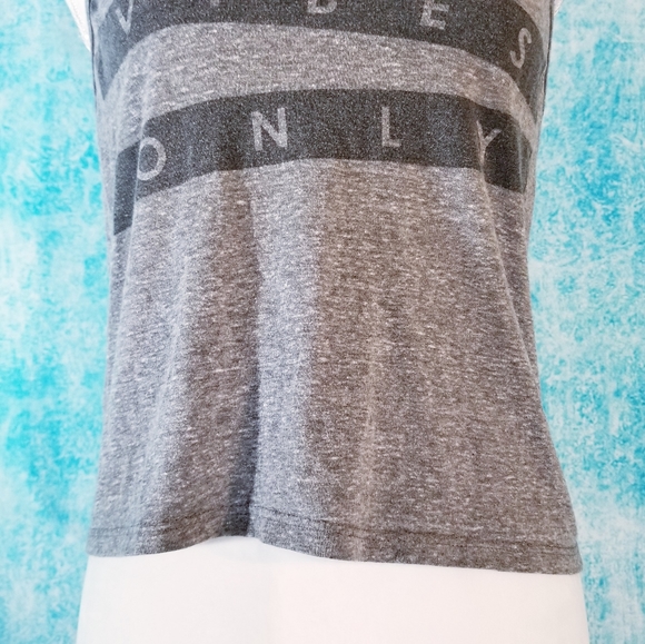 **SOLD** Good Vibes Only- Grey Crop Top - Picture 3 of 11
